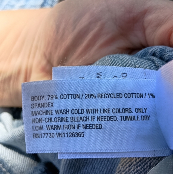 Universal Thread Women's Wide Legged Blue Jeans_12R - Picture 6 of 6